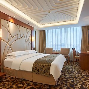 Classical King Room Chinese Restaurant except drinks sea food